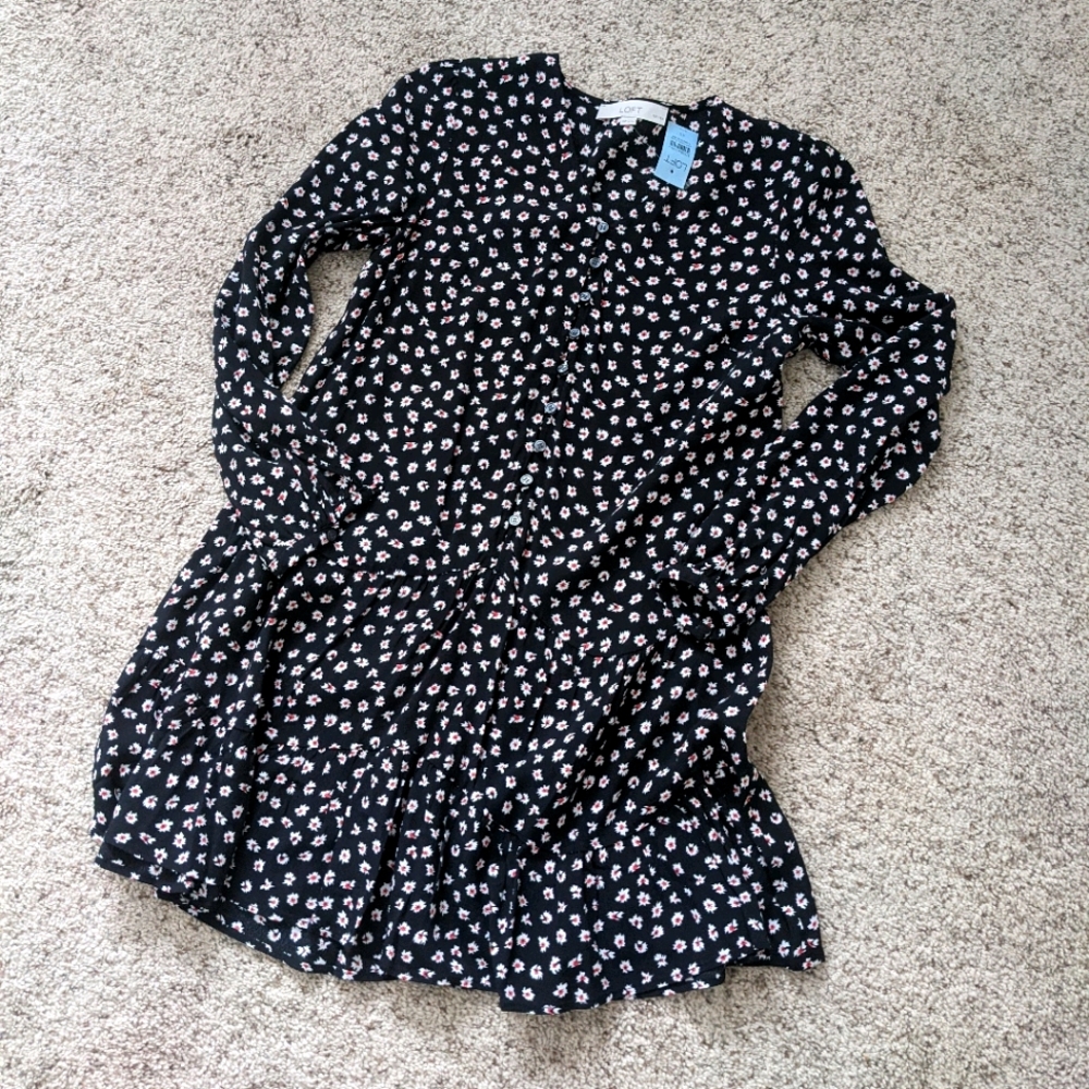 Petite leaf button swing dress